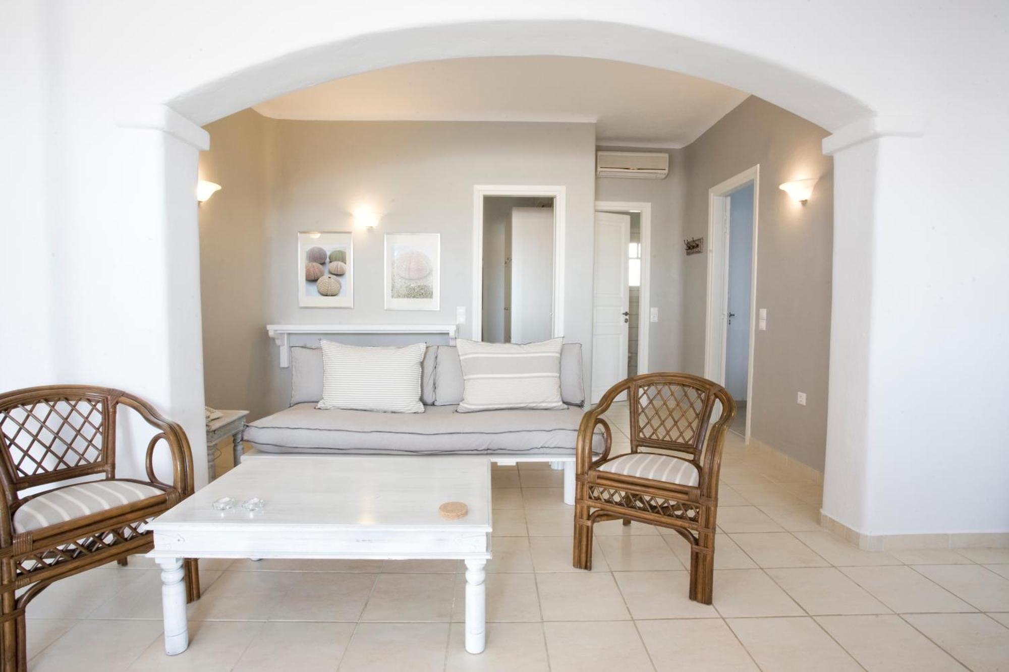 Aparthotel Yakinthos Residencia Mykonos Town Exterior foto