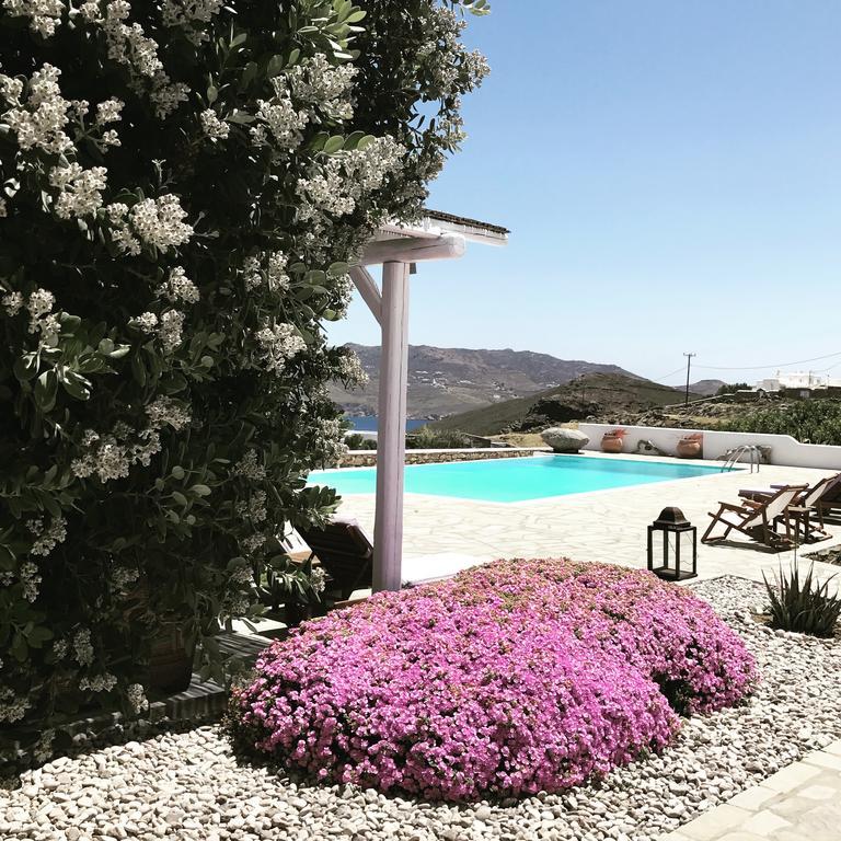 Aparthotel Yakinthos Residencia Mykonos Town Exterior foto
